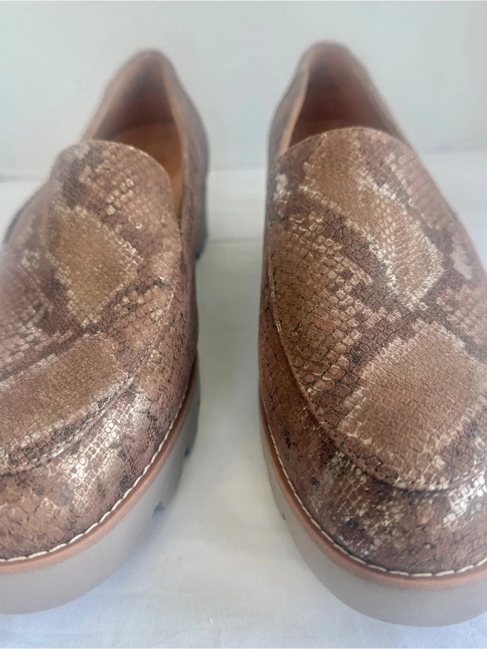 Vionic Kensley Women's 9.5 Slip On Leather Loafers Brown Metallic Snake NWT